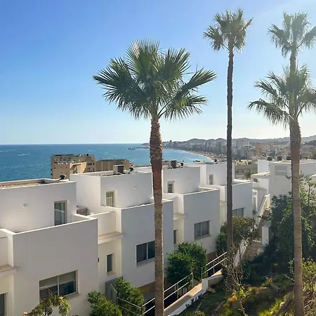 4 Bedroom Gorgeous In Fuengirola