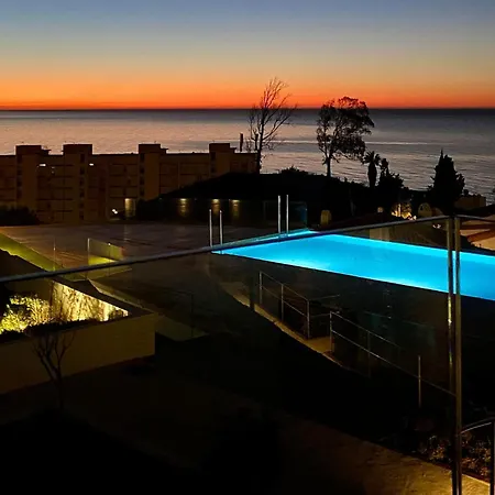 4 Bedroom Gorgeous In Fuengirola