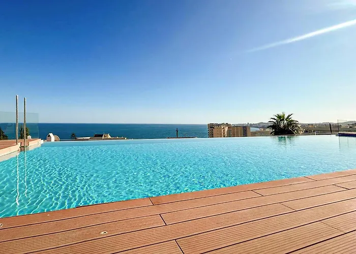 4 Bedroom Gorgeous In *