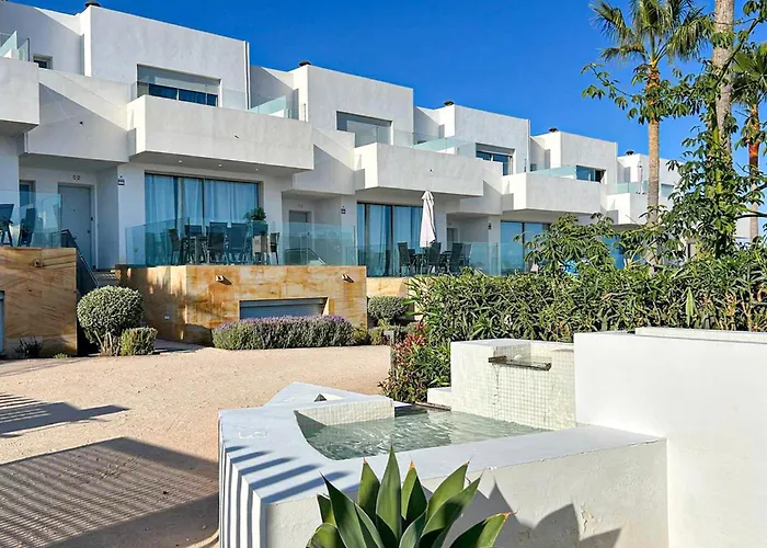 4 Bedroom Gorgeous In * Fuengirola