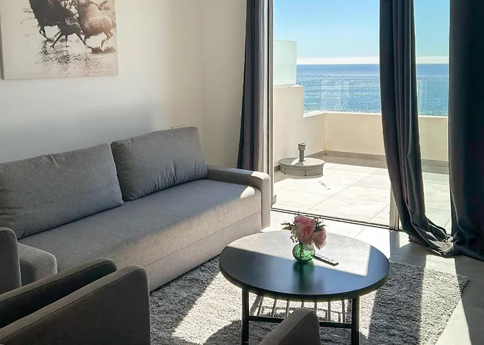 4 Bedroom Gorgeous In Дом отдыха