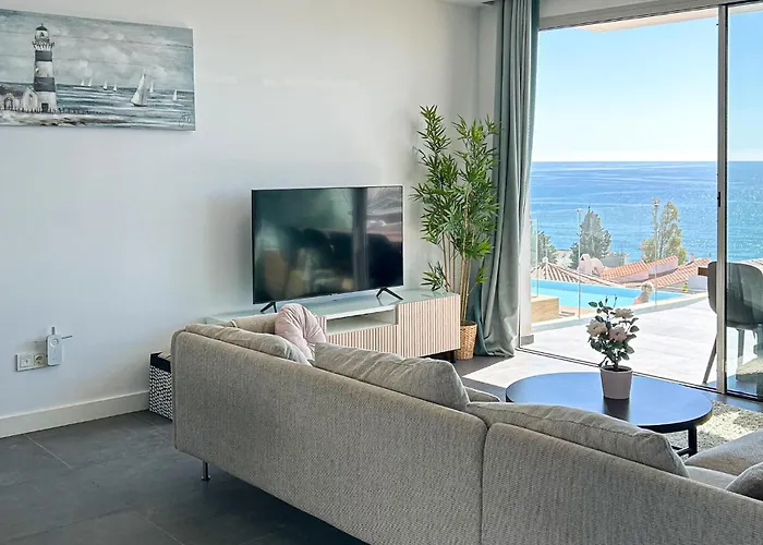 Дом отдыха 4 Bedroom Gorgeous In *