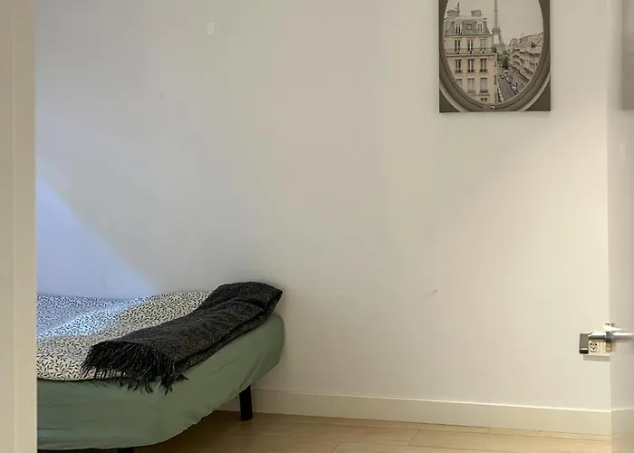 4 Bedroom Gorgeous In