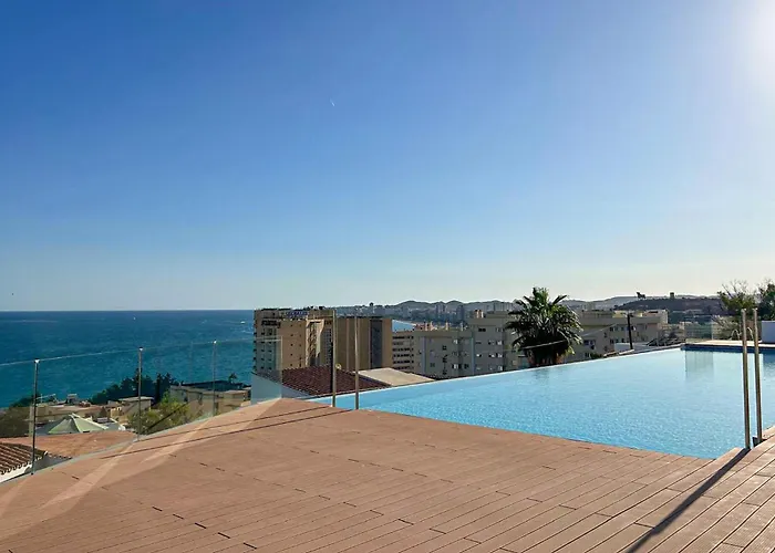 Будинок відпочинку 4 Bedroom Gorgeous In